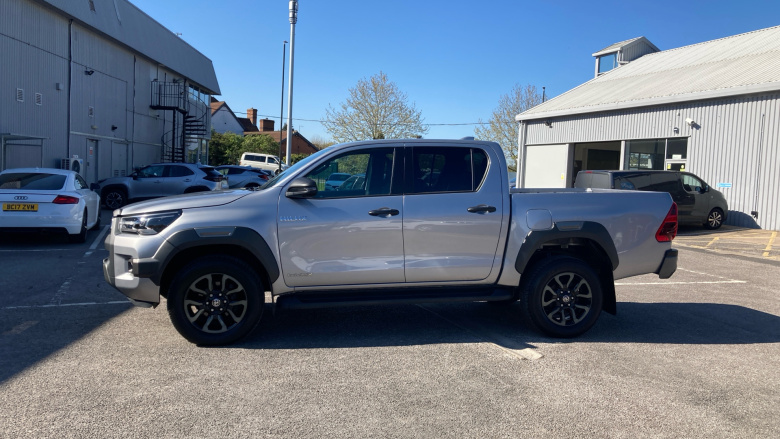 Toyota Hilux Diesel Invincible X D/Cab Pick Up 2.8 D-4D Auto